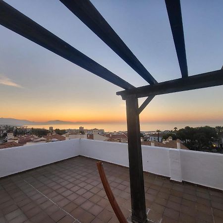 El Hacho Apartment มานิลบา ภายนอก รูปภาพ