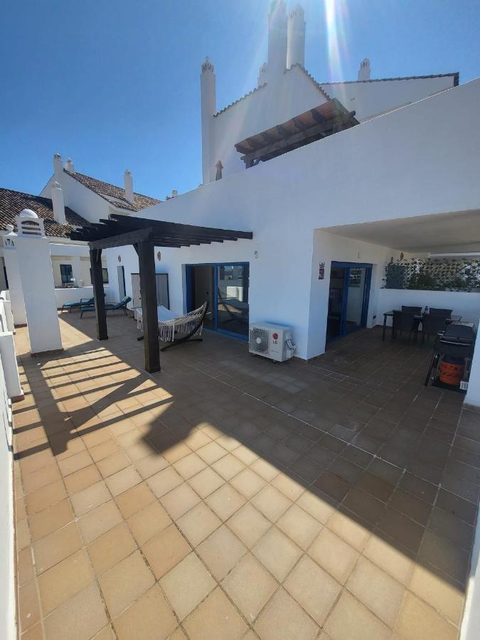 El Hacho Apartment มานิลบา ภายนอก รูปภาพ